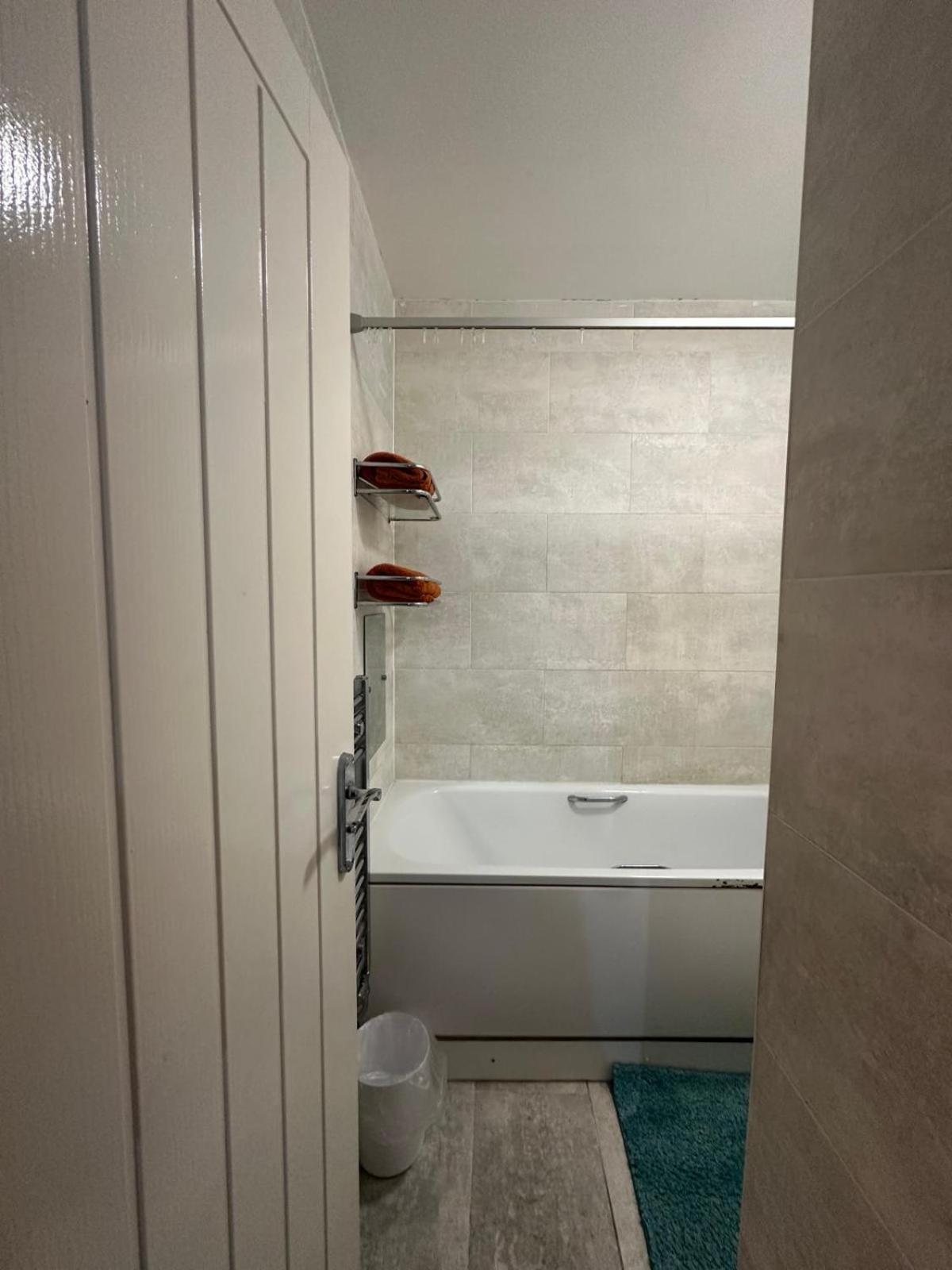 Stunning 3bedroom Flat In Bethnal Green- 3mins Away From Underground Station Apartamento Londres