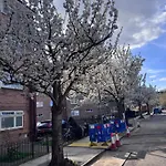 Stunning 3Bedroom Flat In Bethnal Green- 3Mins Away From Underground Station