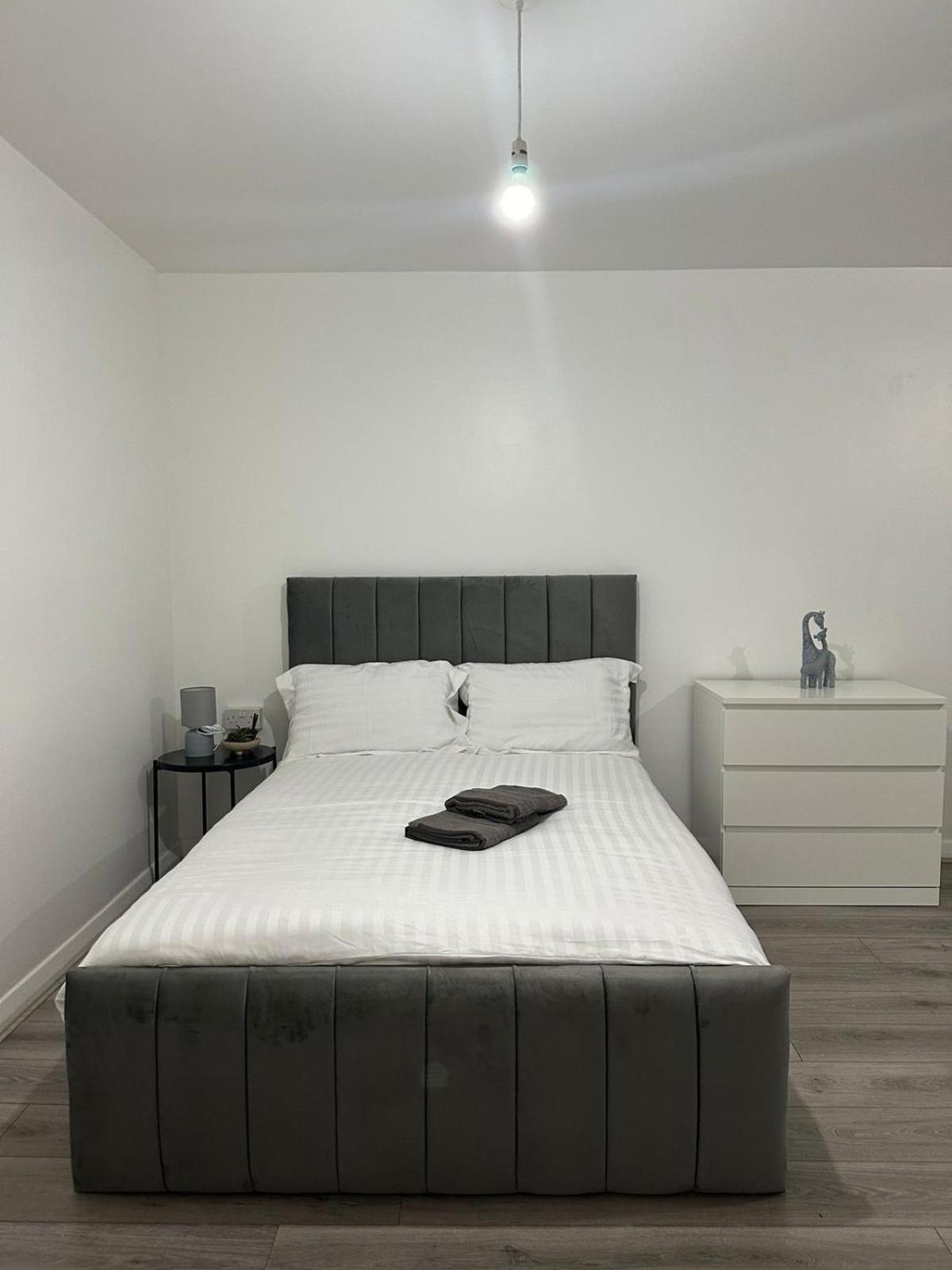 Stunning 3bedroom Flat In Bethnal Green- 3mins Away From Underground Station Appartement *
