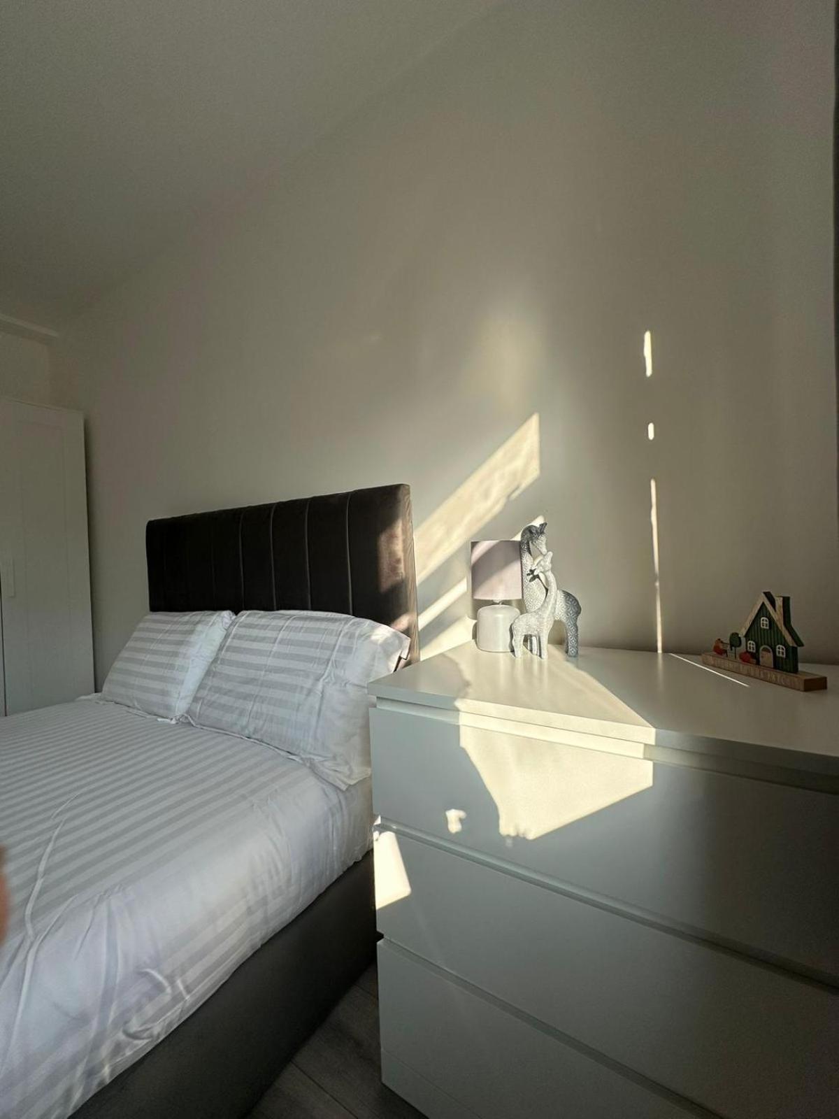 Stunning 3bedroom Flat In Bethnal Green- 3mins Away From Underground Station Appartement *