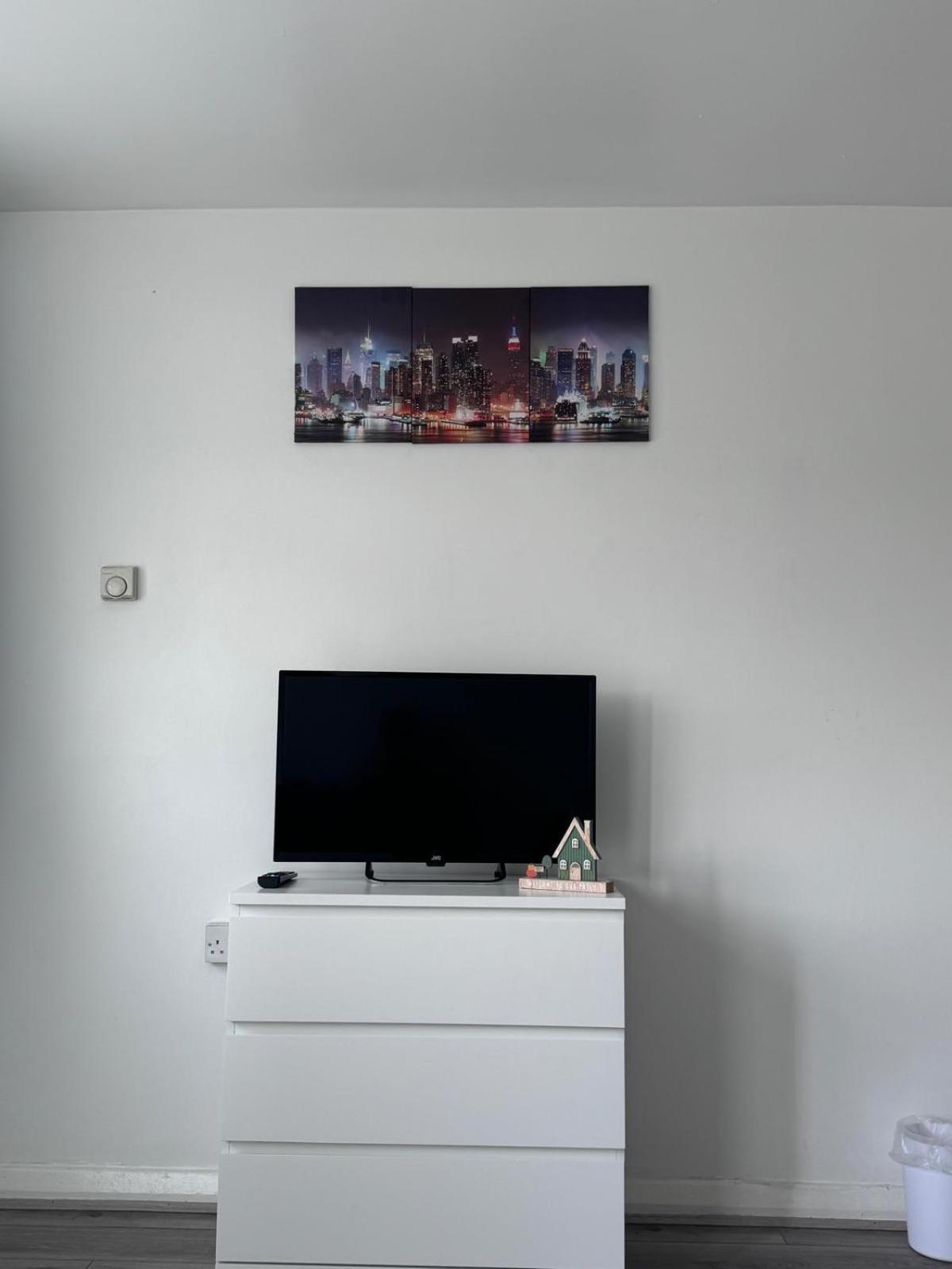 Stunning 3bedroom Flat In Bethnal Green- 3mins Away From Underground Station Appartement Londres