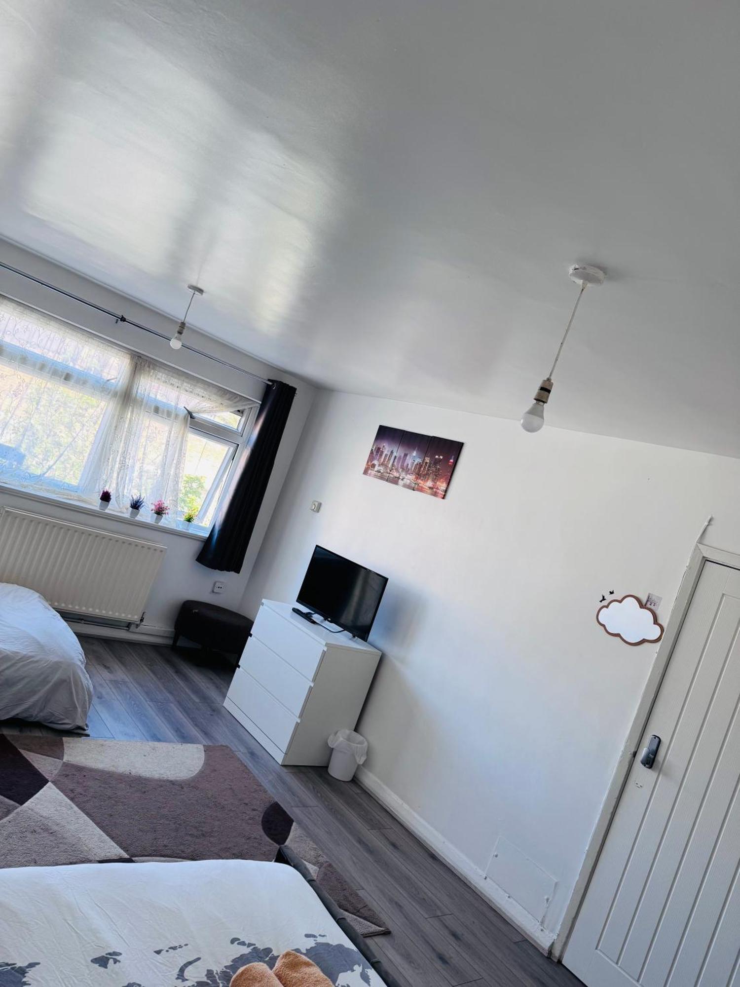 Stunning 3bedroom Flat In Bethnal Green- 3mins Away From Underground Station
