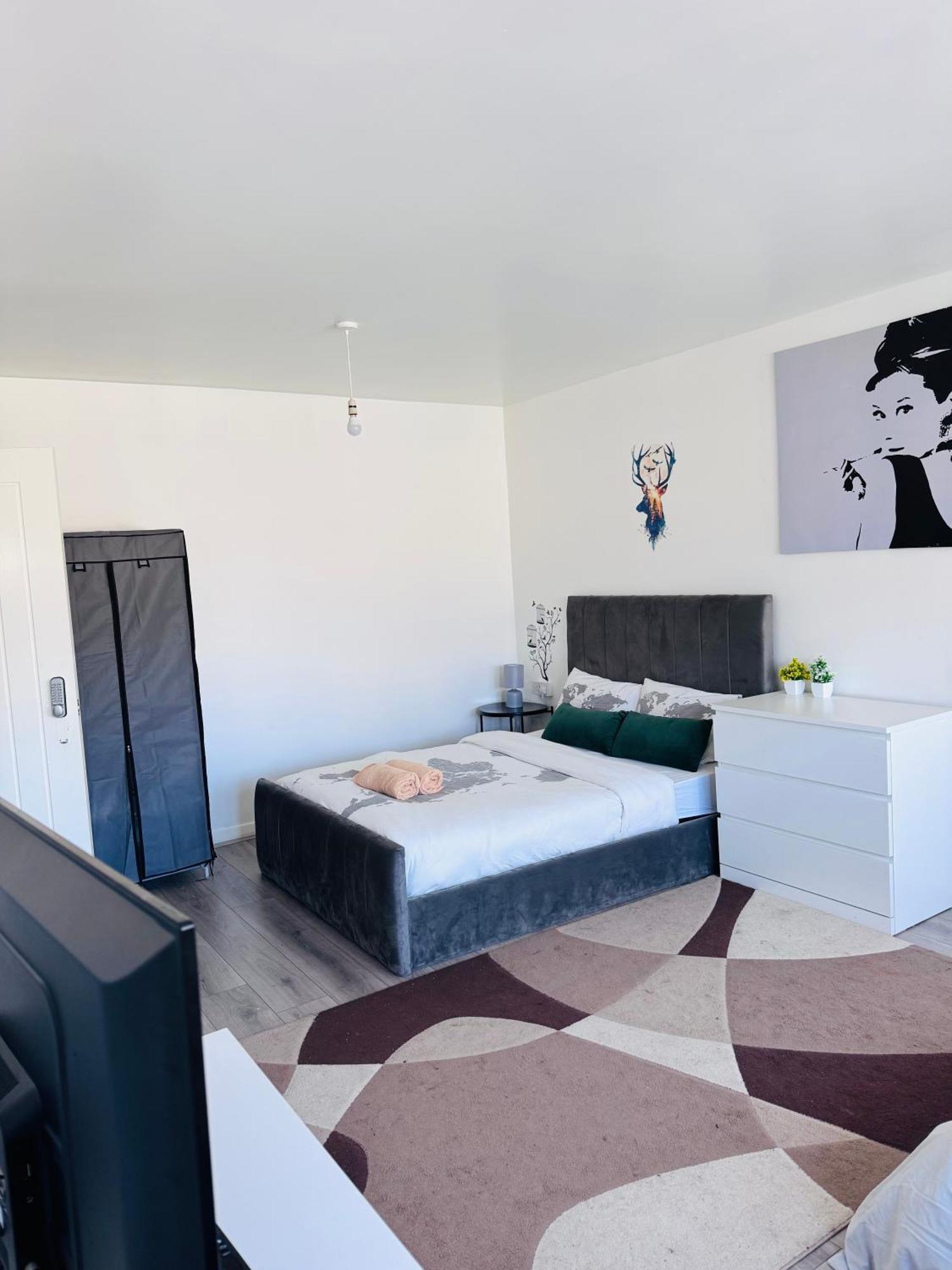 Stunning 3bedroom Flat In Bethnal Green- 3mins Away From Underground Station Appartement *